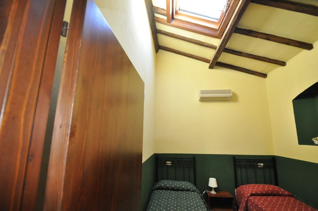 Agriturismo Il Cerrosughero Villa Scarlino Szoba fotó